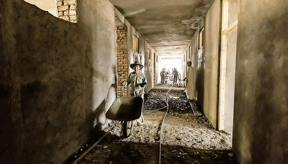 Das Schulhaus wurde ausschliesslich von lokalen Bauarbeitern und Architekten fertiggestellt. Bild: zvg