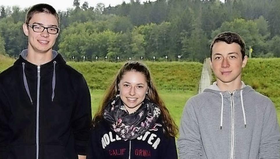 Sie waren die jüngsten Sieger in Thayngen im Feld U 21 (v. l. n. r.): Michael Werner, Viviane Vich und Nick Brühlmann.