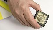 Das Schaffhauser Betreibungs- und Konkursamt muss immer häufiger seinen Stempel auf Dokumente setzen. Bild: Jeannette Vogel