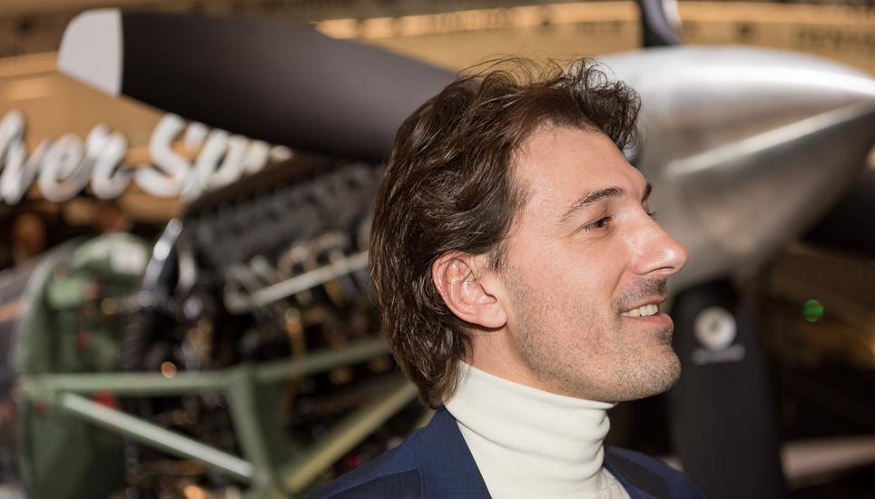 Am Uhrensalon war viel Prominenz unterwegs. So auch der Schweizer Radrennfahrer Fabian Cancellara. Bild: Jeannette Vogel