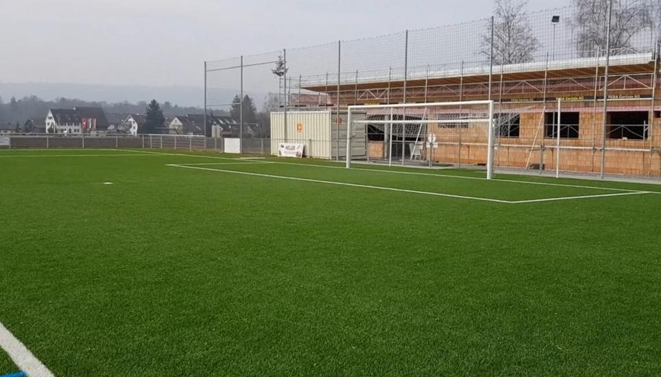 Das (im Bau befindliche) Clubhaus des FC Büsingen. Bild: C. Koch