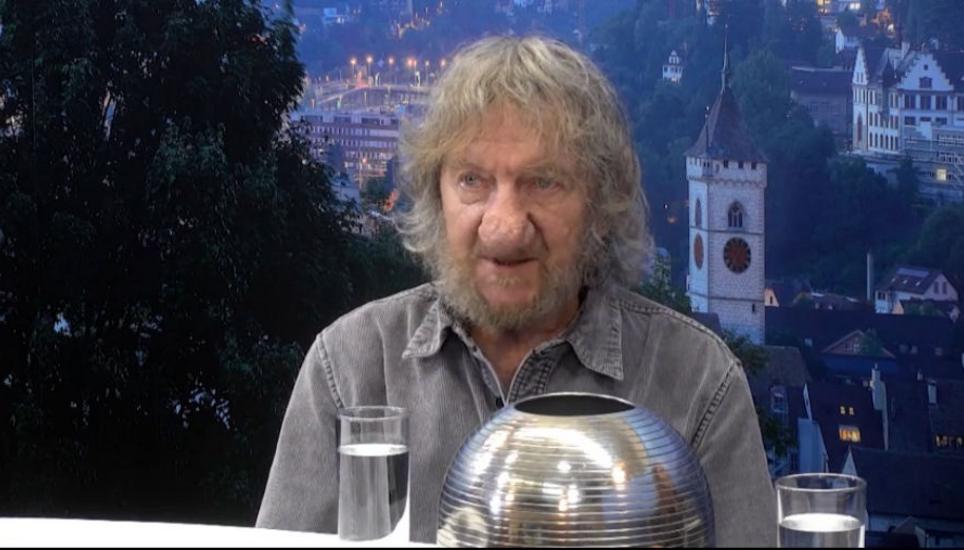 Hans Dossenbach als Gast im Schaffhauser Fernsehen. Archivbild: SHF