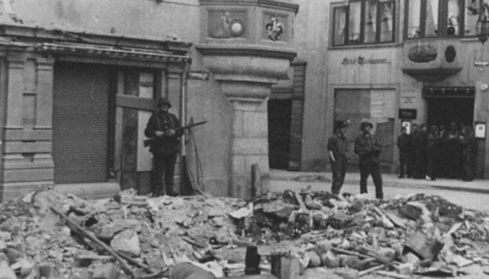 Die Bombardierung verwüstete einen grossen Teil der Stadt Schaffhausen und foderte 40 Todesopfer.