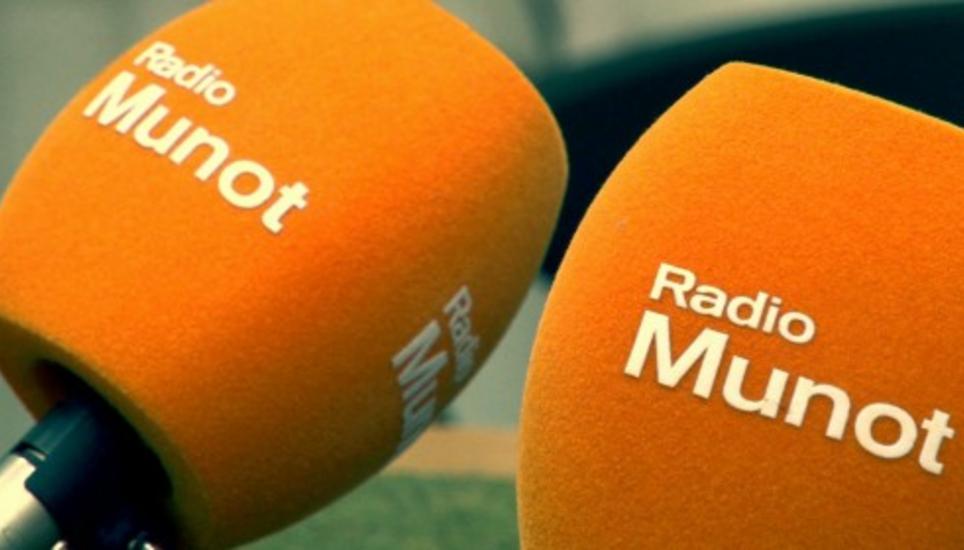 Das Radio ist gefragter denn je: Die Hörerzahlen haben sich verdoppelt. Dennoch brechen die Werbekunden weg. Bild: Archiv