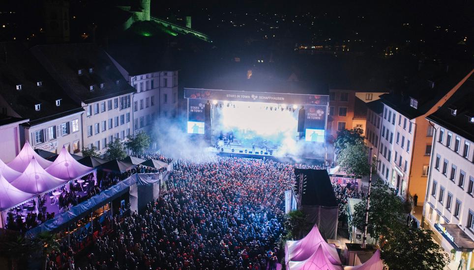 Das Programm des «Stars in Town» ist nun beinahe komplett. Es fehlen noch der Headliner am Donnerstag sowie der Support Act von Bryan Adams am Mittwoch. Archivbild Selwyn Hoffmann