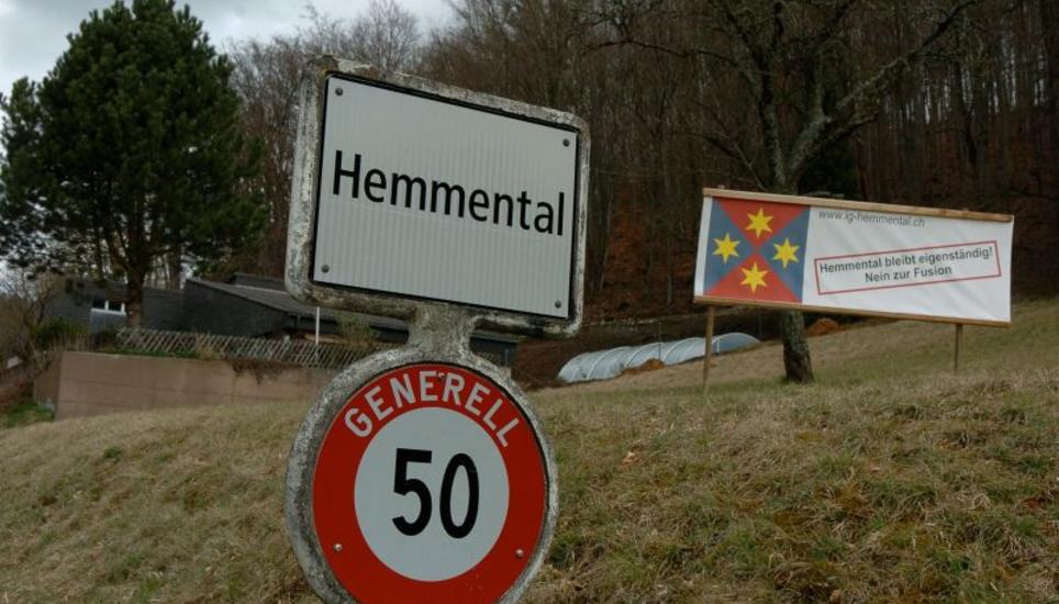 Der Unterschriftenbogen er AL sorgte in Hemmental für Verwunderungen. Bild: Selwyn Hoffmann