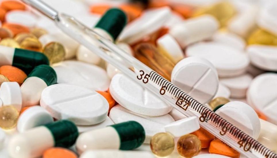 Verschiedene Pharmaunternehmen verzichten nach der Kritik von Donald Trump auf Preiserhöhungen.