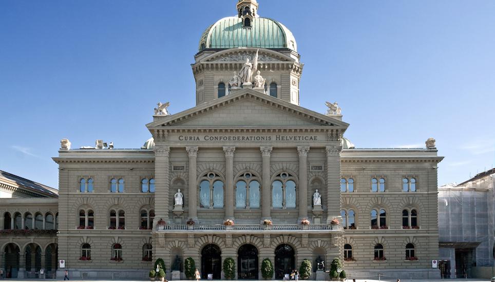 Bild: Bundeskanzlei Bundeshaus Bern (Bild: Dodo von den Bergen, wikimedia.org)