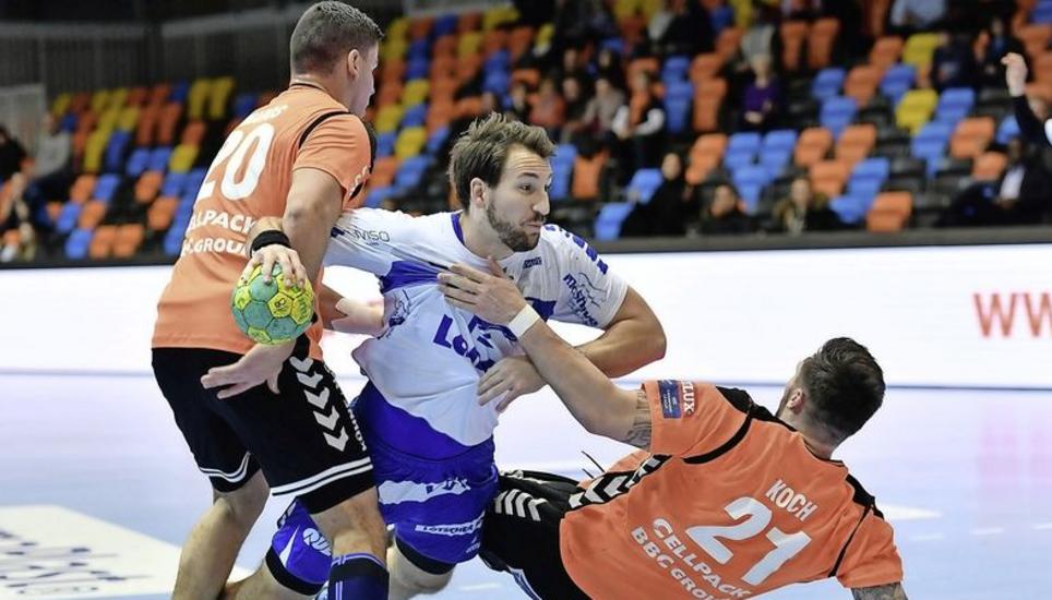 Luka Maros (links) und Johan Koch stoppen einen Luzerner Gegenspieler. Bild: Michael Kessler
