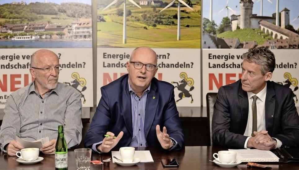 Diese drei Vertreter des Komitees sagen Nein zum Energiegesetz und Ja zu einer Energiewende «mit Augenmass statt mit der Brechstange»: Kantonsräte Erwin Sutter, EDU, Pentti Aellig, SVP und Christian Heydecker, FDP. (v. l.) Bild: Selwyn Hoffmann