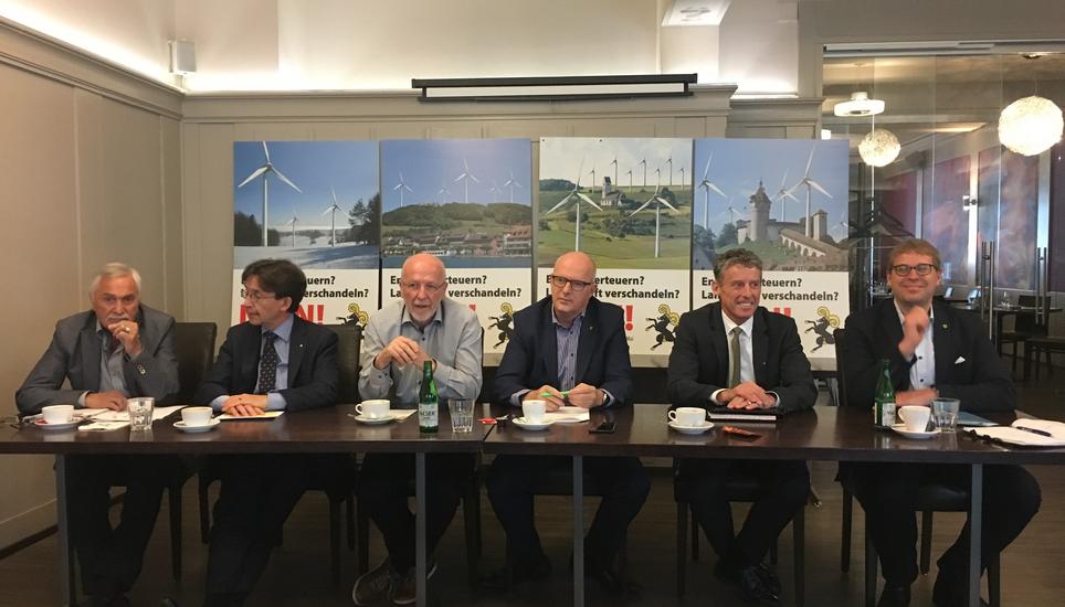 Medienkonferenz des Gegenkomitees. Bild: Radio Munot