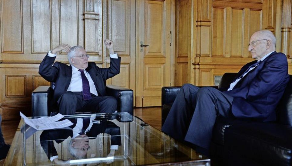 Kreuzten im SN-Interview die Klingen: Christoph Blocher (l.) und Pascal Couchepin. Bild: Selwyn Hoffmann