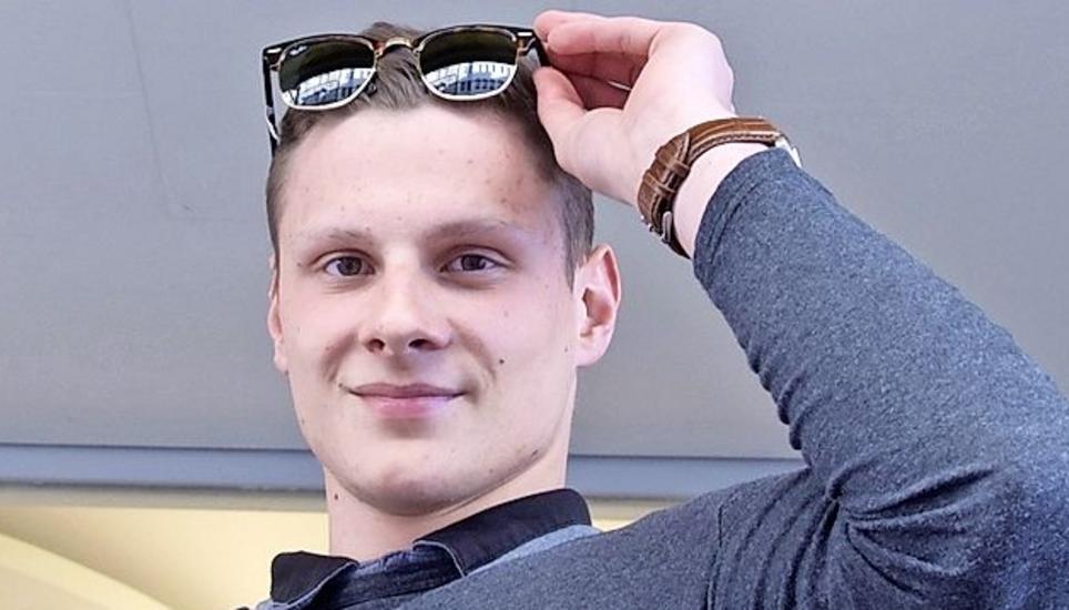 Jonas Schelker von den Kadetten Espoirs setzt auf die Karte Handball. Bild: P. Schwyn