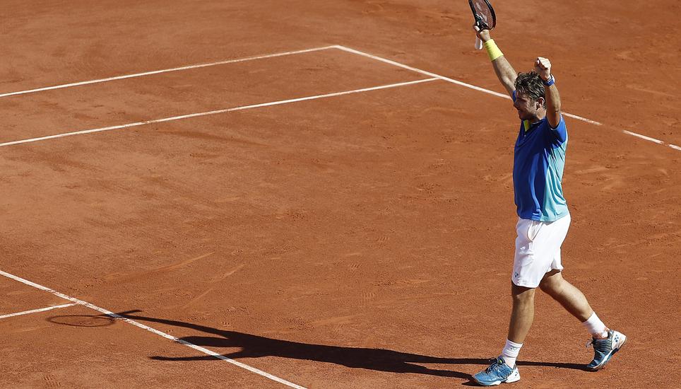 Stan Wawrinka nach dem viereinhalbstündigen Schlagabtausch gegen Andy Murray. Nun fordert er Rafael Nadal im Final der French Open. Bild: Key