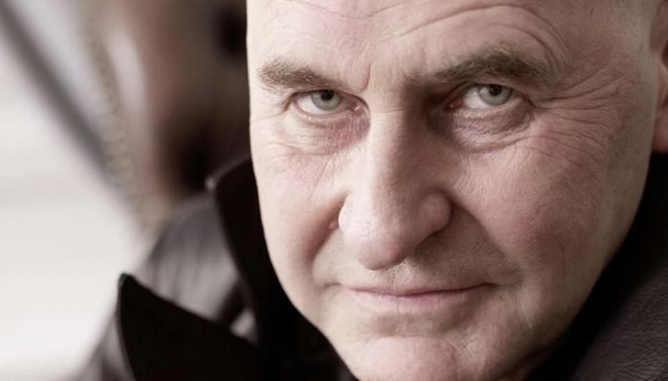 «Mein Ziel ist es, allen noch möglichst viel Zeit zu schenken. Das zeige ich mit meiner Krawatte.» Valentin Landmann, Anwalt. Bild: zvg