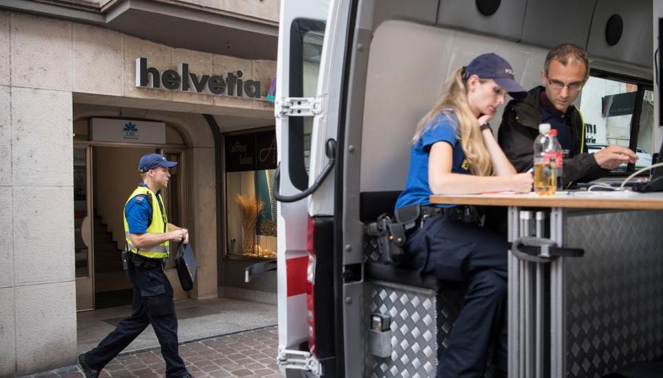 Nach der Motorsägen-Attack schliesst die CSS vorübergehend ihre Filiale in Schaffhausen. Bild: Key