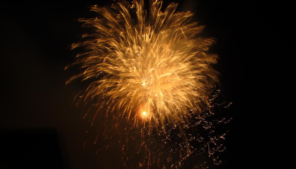 Steiner Feuerwerk in Sicherheit geniessen | Schaffhauser ...