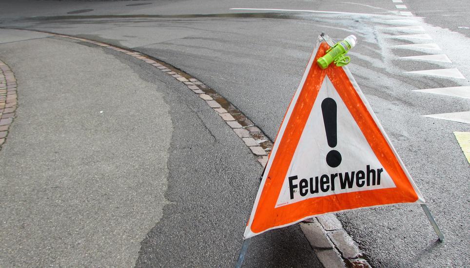 Die Brandursache ist derzeit Gegenstand laufender Ermittlungen.