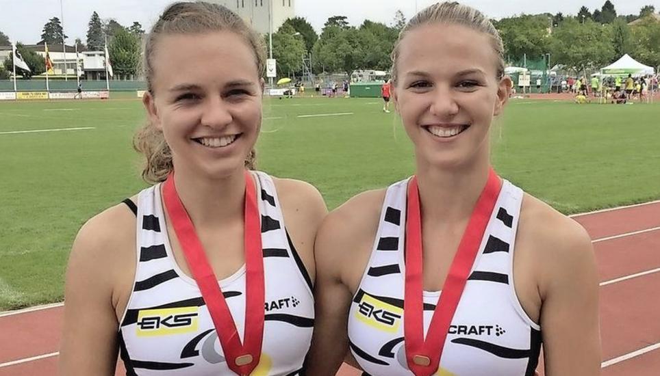 Topleistung: Mit zwei Bronzemedaillen an den Schweizer Mehrkampf-Meisterschaften übertrafen Michelle Baumer (l.) und Lydia Boll die Erwartungen. Bild: Corina Fendt