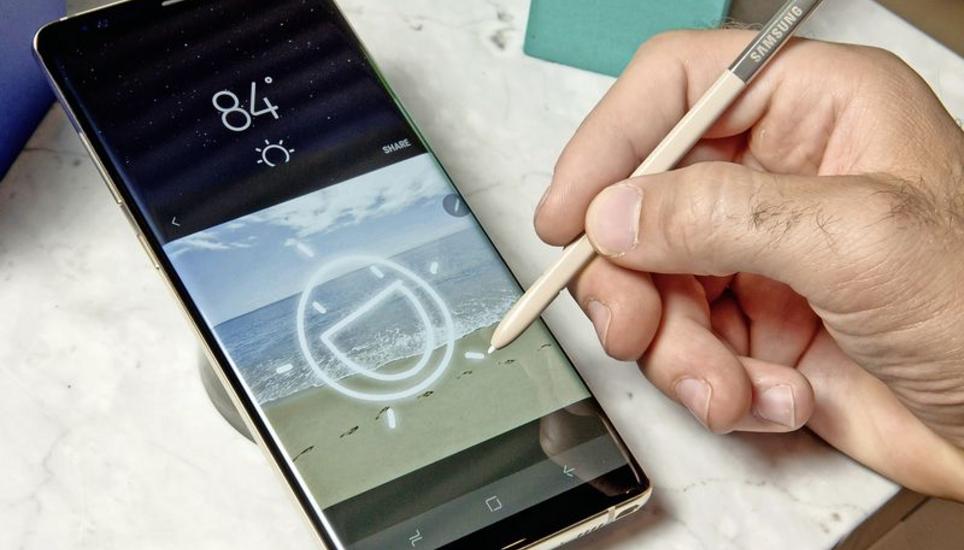 Samsung betonte bei der Enthüllung des Note 8 das randlose Display des Smartphones. Bild: Key