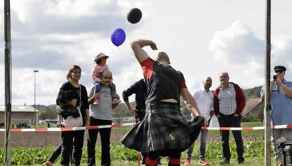 Die Highland Games bestehen ausschliesslich aus Wurfdisziplinen. Bild: Ueli Meier