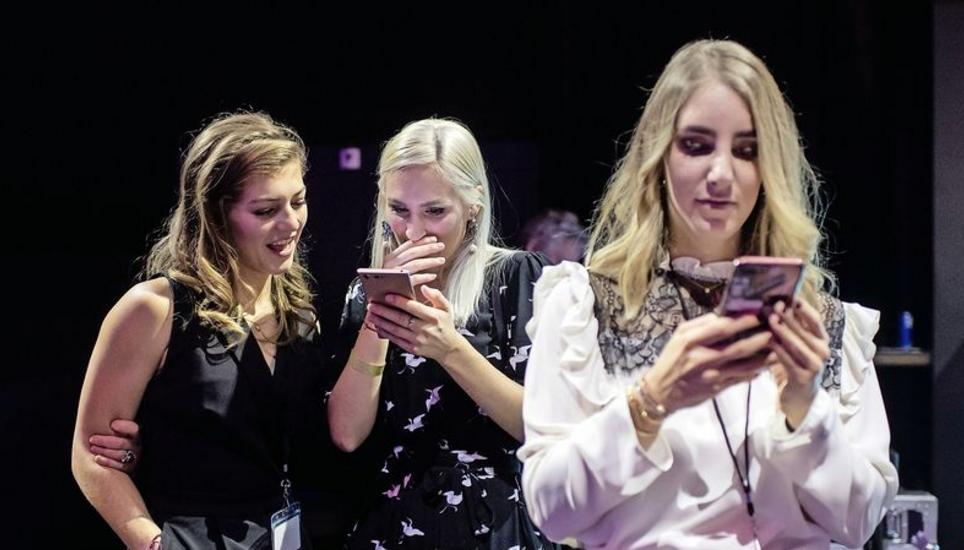 Eine neue App soll junge Leute zwischen 25 und 35 Jahren dazu animieren, sich um ihre Vorsorge zu kümmern. Bild: Key
