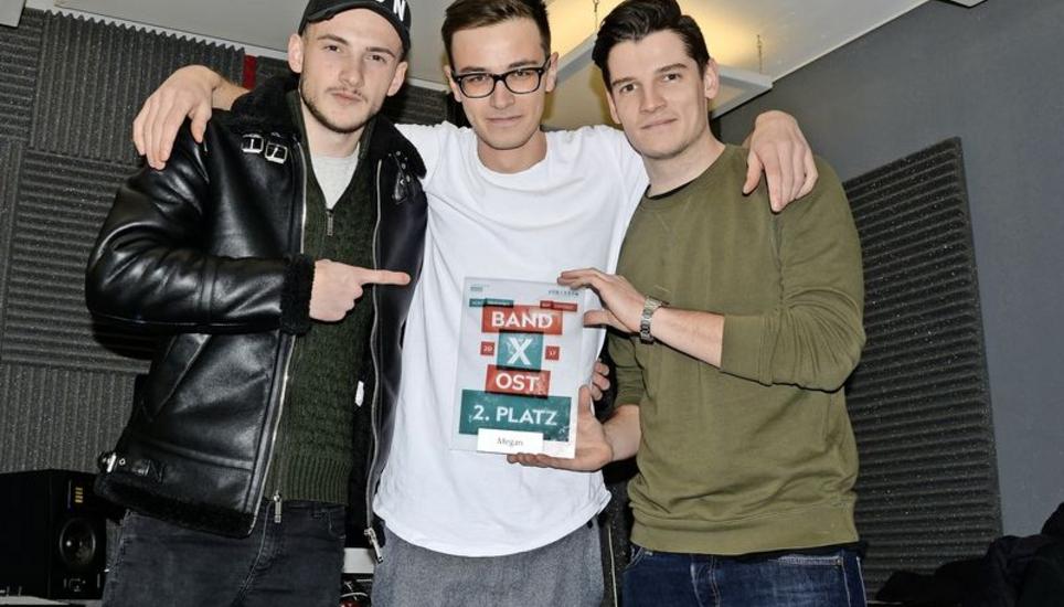 Gordon Berner (links), Max Albrecht alias Megan (Mitte) und Andrej Luchsinger alias DJ Ma!nscream sind auch privat gute Freunde. Bild: Eva Kunz