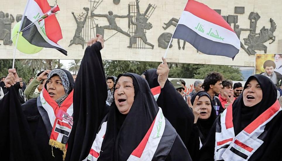 Menschen in der irakischen Hauptstadt Bagdad bejubeln den Sieg über den IS im Land. Bild: Key