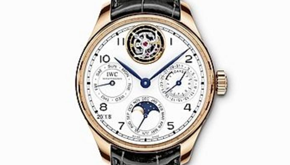 Das Gehäuse der Portugieser Perpetual Calendar Tourbillon ist aus 18 Karat Rotgold, es gibt sie 150-mal. 110 000 Franken.