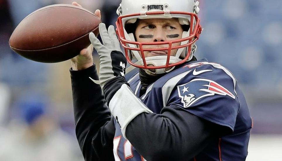 New-England-Patriots-Quarterback Tom Brady blickt zielgenau Richtung Super Bowl. Bild: Key