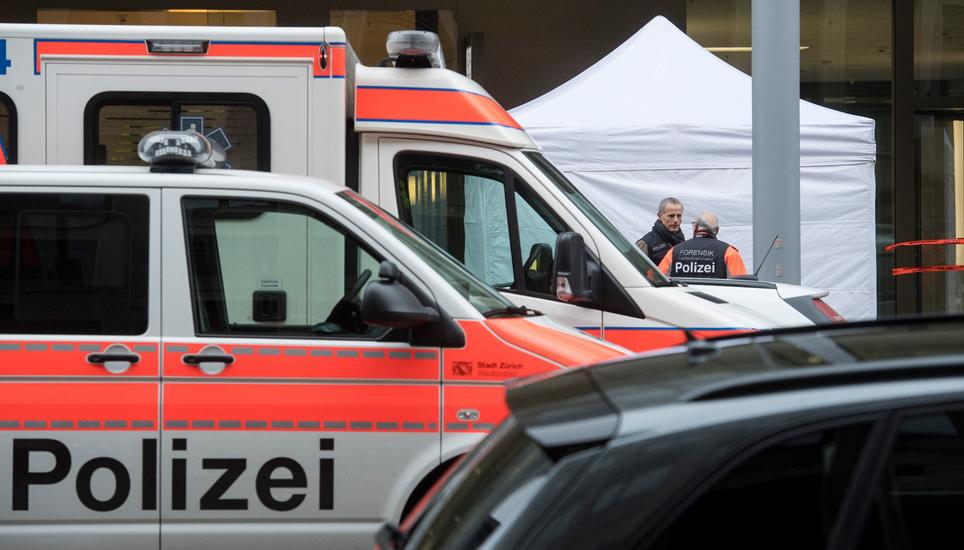 Grossaufgebot der Polizei an der Europaallee in der Nähe des Hauptbahnhofes Zürich. Bild: Key
