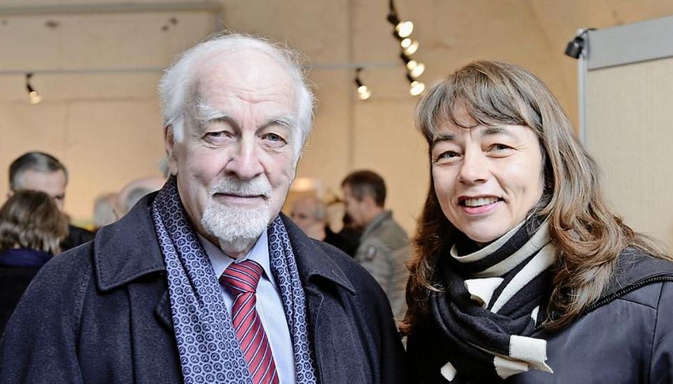Kunstkenner Gérard Seiterle aus Ermatingen kam spontan mit Nichte und Malerin Christine Seiterle an die Ausstellung.