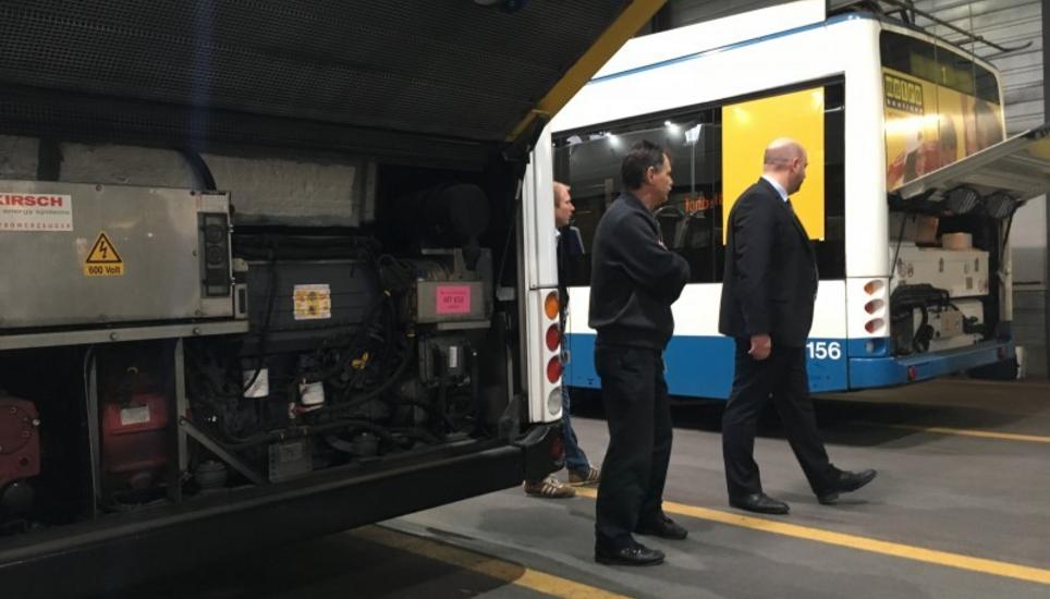 Schaffhauser Trolley und Zürcher Batterietrolley (hinten) im Vergeich. Bild: Radio Munot