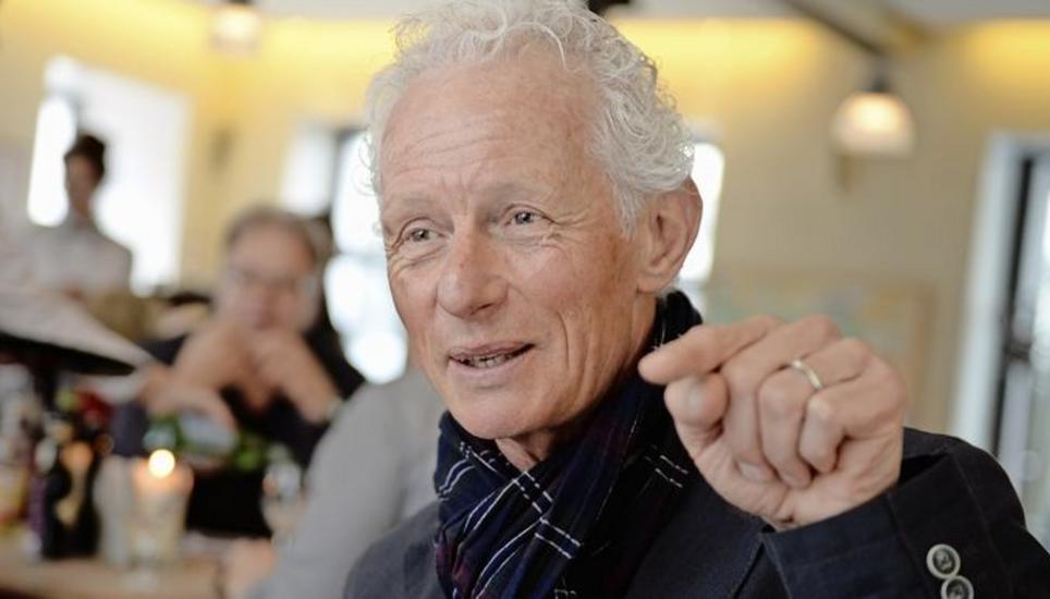 Der ehemalige Luftwaffenchef Markus Gygax spricht im Restaurant National in Winterthur über die Pläne zur Erneuerung der Schweizer Luftwaffe. Bild: Selwyn Hoffmann
