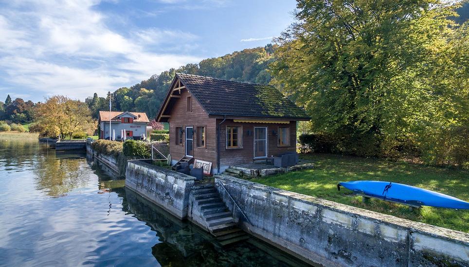 Dieses Badehaus direkt am Untersee steht auch im Portfolio.