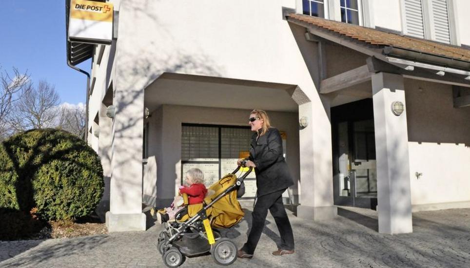 «Keine einvernehmliche Lösung»: Gegen den Willen des Gemeinderats will die Post ihre Filiale in Marthalen schliessen – wann genau, ist noch nicht klar. Archivbild: Mark Gasser