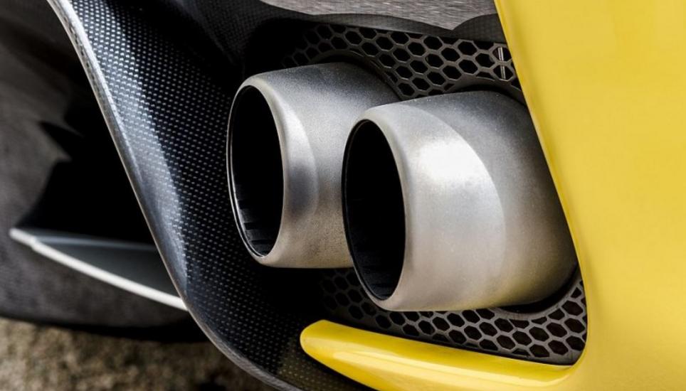 Das Motorengeheul belästigt die Einwohner. Bild: Radio Munto