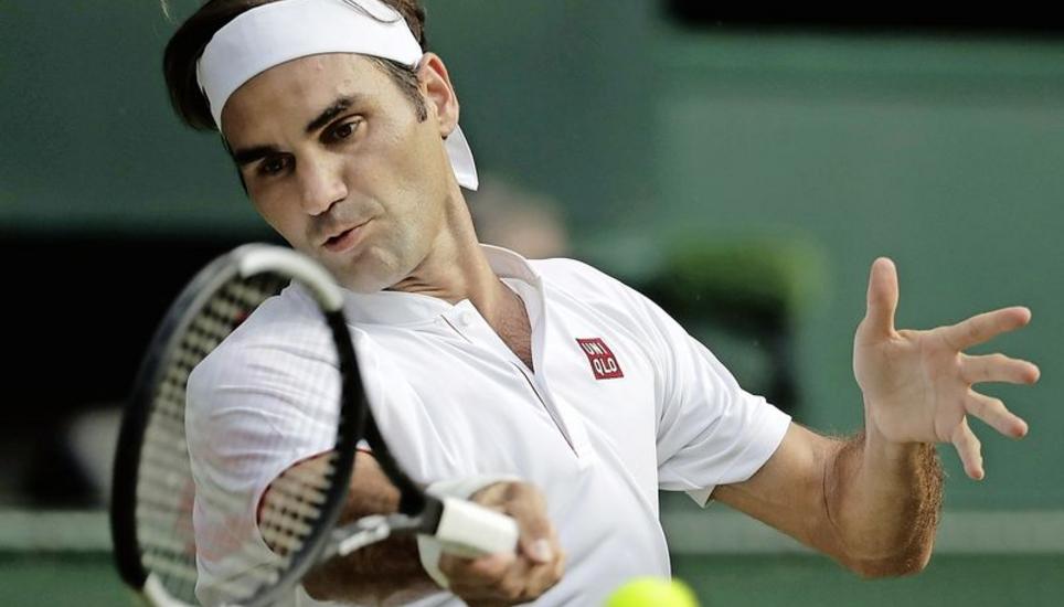 Roger Federer ist in Wimbledon voll fokussiert und marschiert immer weiter. Bild: Key