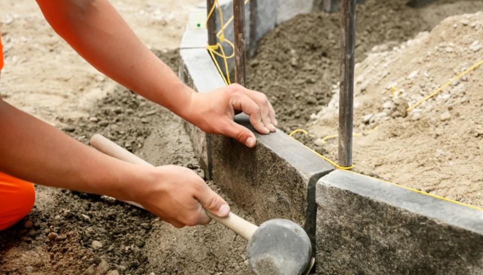 Die Sanierungsarbeiten beginnen bereits morgen Montag. Symbolbild: Pixabay