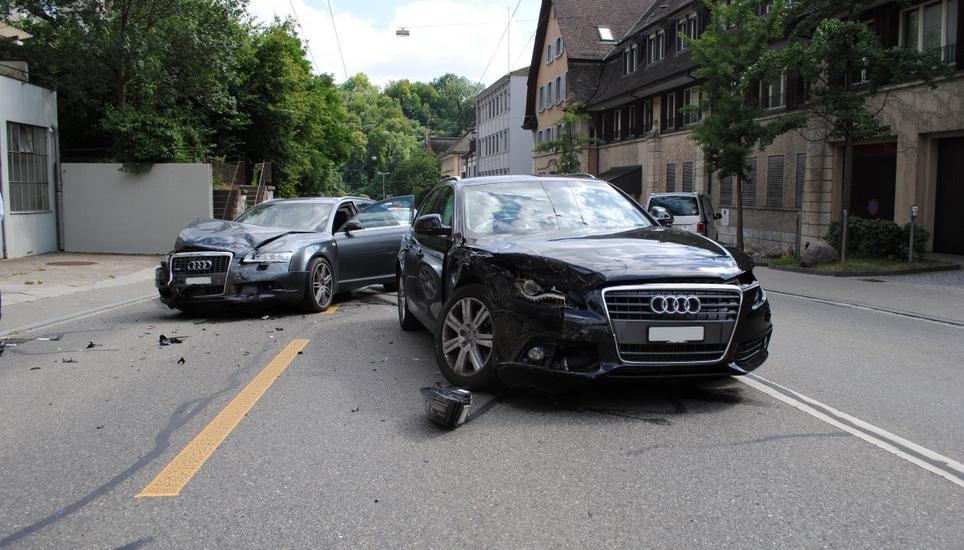 An beiden Autos entstand Totalschaden. Bild: SH-Pol