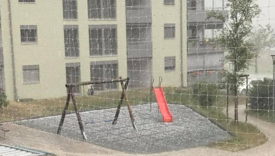 ... auf dem Spielplatz...