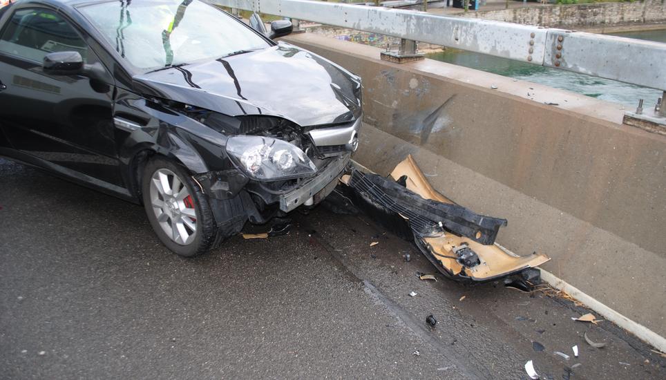 Das Auto erlitt beim Unfall Totalschaden. Bild: shpol