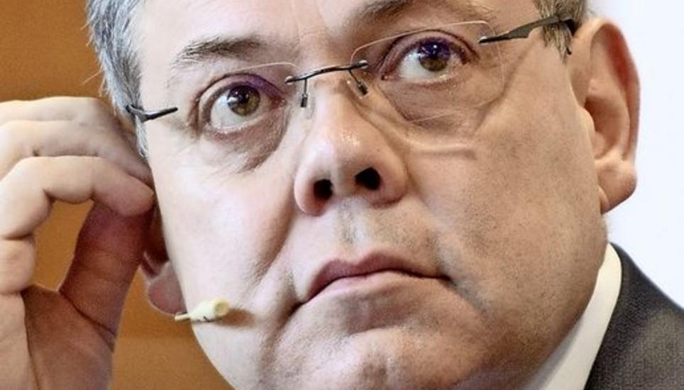 Sieht im E-Voting eine Gefahr: SVP-Nationalräte Franz Grüter. Bild: Key