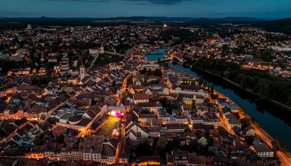 Der Freitagabend am Stars in Town geht zu Ende. Bild: zvg