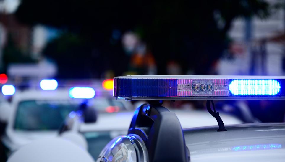 Nicht nur die Schaffhauser Polizei, auch die Grenzwachtkorps und ein Helikopter der Kantonspolizei Zürich suchen die beiden Räuber. Bild. Pixabay