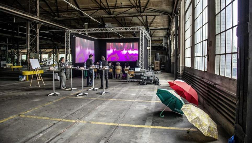 Simulation en miniature: Im vergangenen Mai stellten die Projektträger zum ersten Mal ihre Idee vor. Geplant ist, die Idee als RSE-Projekt weiterzuverfolgen. Bereits 2020 soll der virtuelle Rheinfall in Betrieb gehen. Bild: zVg