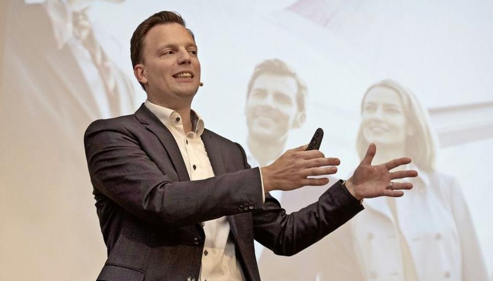 Der Schaffhauser Bodo Hechelmann referierte gestern zum Thema Kundenerlebnisse. Bild: Selwyn Hoffmann