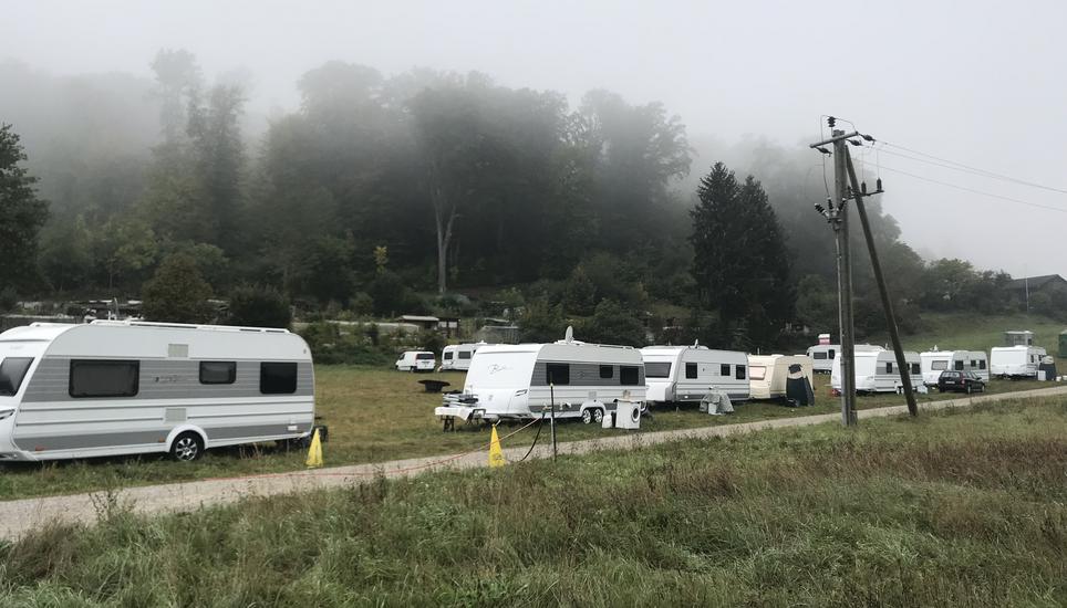 Fahrende, wie hier in Feuerthalen, sind in Neuhausen nicht mehr erwünscht. Bild: Radio Munot