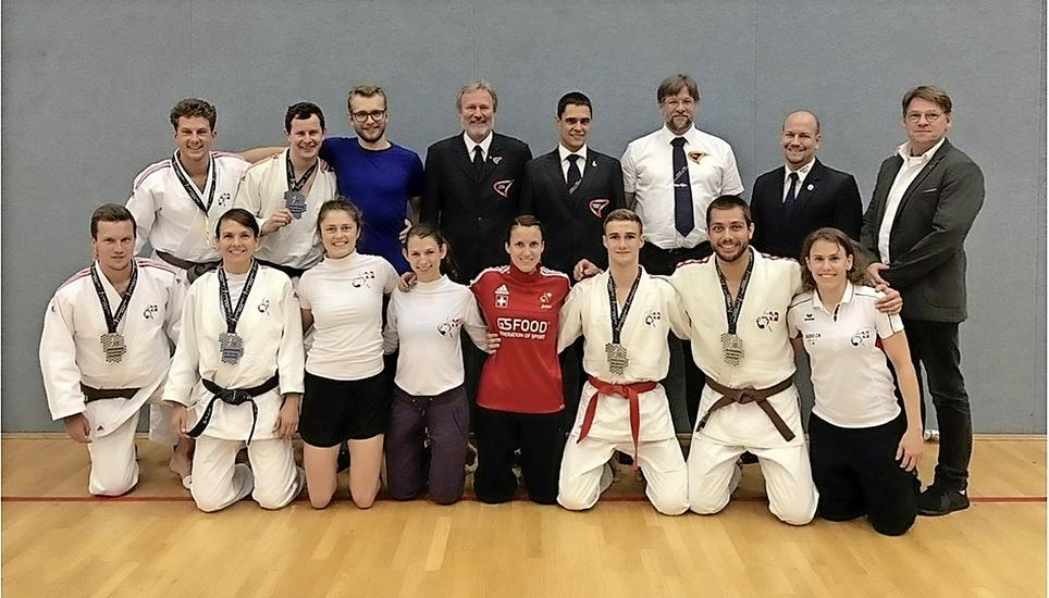 Die erfolgreiche Ju-Jitsu-Nationalmannschaft in Gelsenkirchen. Bild: Key