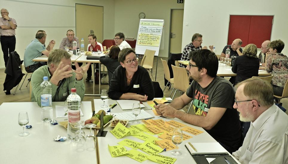 Vielleicht war es der Anfang eines erfolgreichen Brandings: Der Workshop in Marthalen brachte Probleme und innovative Ideen für die Region hervor. Bild: M.G